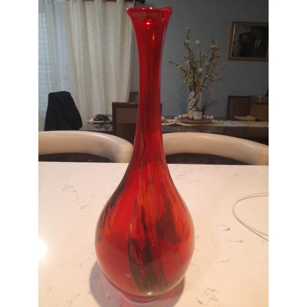 Pier 1 Red Glass Vase With Swirls 14